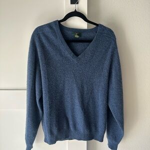 Club Room Sweater Men M Navy Blue 100% Cashmere V-Neck Long Sleeve Vintage